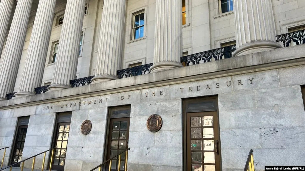 Минфин США ввёл новые санкции против физических и юридических лиц из Ирана, Турции и ОАЭ, обвинённых в содействии иранским военным поставкам, включая ракеты и беспилотники.