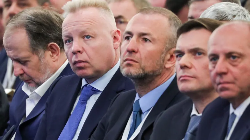 Российский союз промышленников и предпринимателей предлагает ограничить публичный доступ к делам компаний, которые требуют возмещения убытков и возвращения активов, замороженных в результате санкций. Инициатива поддержана Минюстом, но вызывает возражения Минэкономразвития.