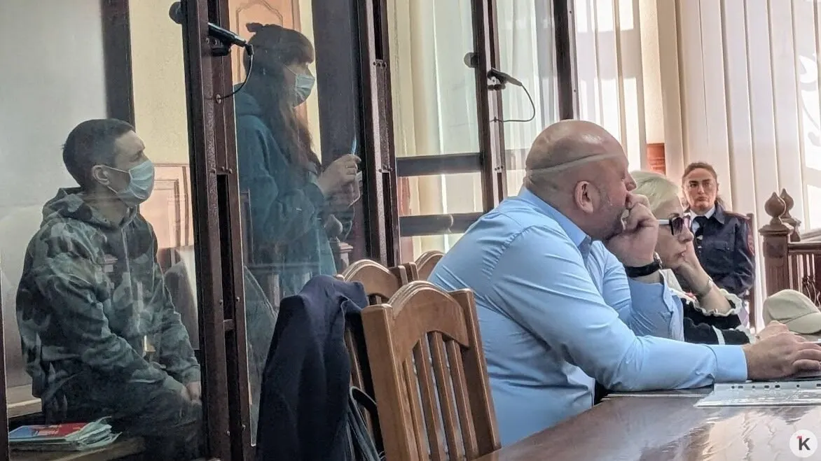 На очередном заседании суда обвиняемый повторил, что любил ребёнка и не испытывал к нему неприязни. Следствие продолжает исследование видеозаписей и допрашивать свидетелей, слушание отложено до 17 июня.