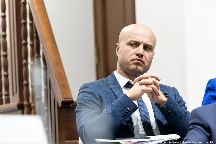 Власти сообщили, что в новом жилом массиве на Левитана и Борисовском бульваре, куда переселяют жителей из аварийного жилья, уже построена половина площади, а в ближайшие годы появятся сад, школа, магазины и благоустроенный бульвар.