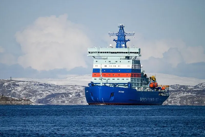 Верховный суд РФ рассмотрит жалобу по делу о банкротстве Мурманского морского пароходства. Кредиторы требуют взыскать с семьи владельца ₽962 млн; компания оставила сотни миллионов долгов по зарплатам и налогам.