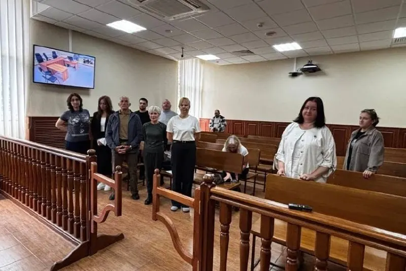 Суд постановил изъять в пользу государства 28 участков в поселке Заливино: владельцы оформляли землю через Росреестр, но прокуратура признала исходную передачу незаконной — вопрос компенсаций не решён.