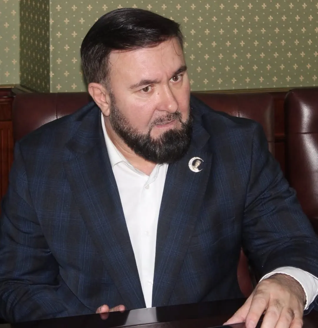 Президент подписал распоряжение о поощрении: Мансур Солтаев получил грамоту за укрепление законности и защиту прав граждан. Ранее вокруг омбудсмена возникали скандалы, в том числе в связи с делом Седы Сулеймановой.