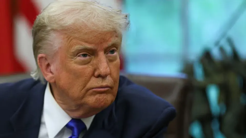 На саммите G7 президент США предложил поддержать Украину и нарастить санкции против России при условии, что европейские союзники помогут с разминированием Ормузского пролива. Лидеры обсуждают условия, а также увеличение поставок ПВО и укрепление энергетической устойчивости Украины.
