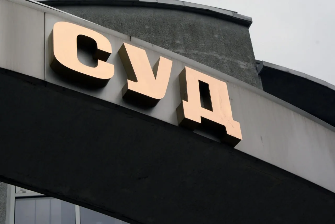 В Калининградском областном суде прокуратура на прениях по делу об убийстве семилетнего мальчика запросила пожизненное для отчима и лишение свободы на восемь лет шесть месяцев для матери. Заседание прошло 29 июля.