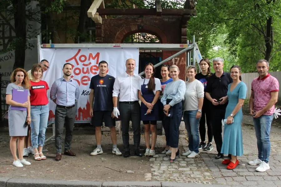 ФКР сообщил, что фахверковая арка у дома на Чапаева, 17 не входит в работы по капитальному ремонту — владельцам предложили самостоятельно решать вопрос восстановления.