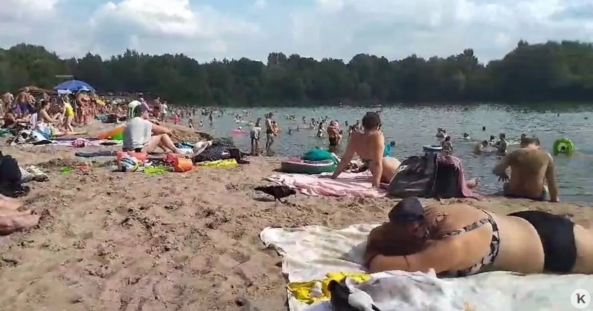 В Калининграде спасатели вытащили из воды женщину 1985 года рождения и передали медикам — пострадавшую госпитализировали в больницу скорой помощи.