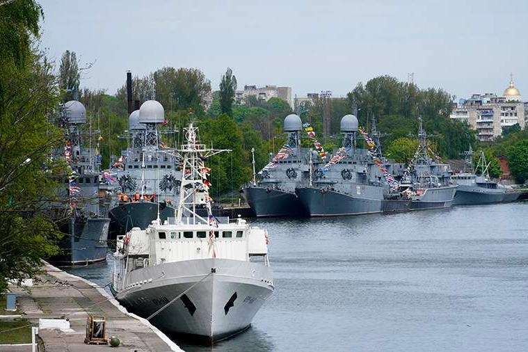Финляндия вместе с рядом европейских стран подписала соглашение о закупке морских мин Blocker. Норвежский аналитик предупреждает, что современные мины могут эффективно затруднить действия российского Балтийского флота и повлиять на торговлю в регионе.