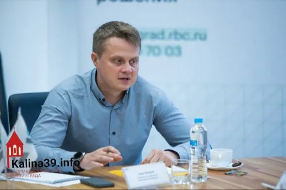 Декларированный годовой доход Павла Макарова превысил 1,13 млрд рублей; источники — десятки компаний и дивиденды, на счетах — около 729 млн рублей.