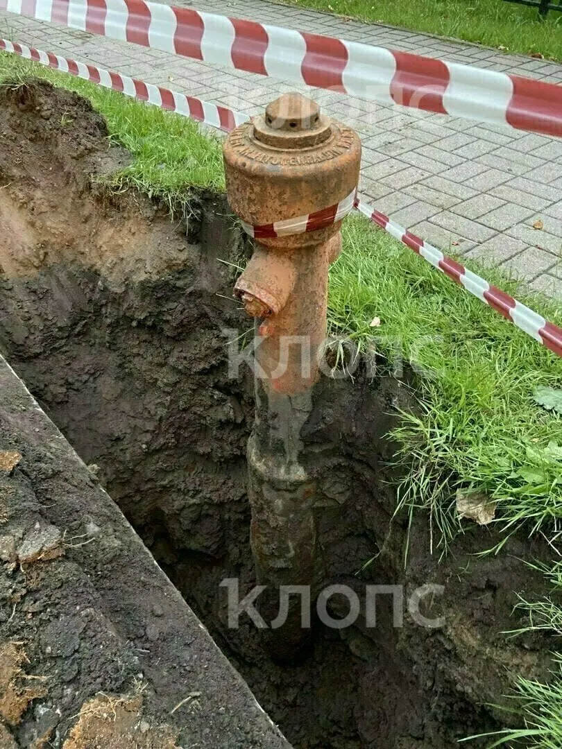 После демонтажа гидрантов власти пообещали рассмотреть возможность сохранения исторических объектов в качестве декоративных элементов городской среды.