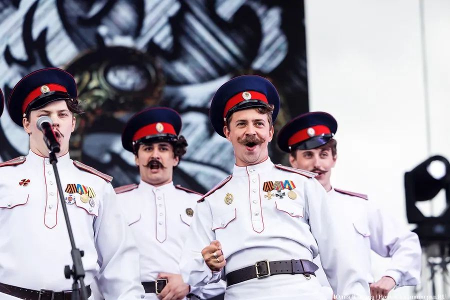 29 августа в Центральном парке пройдет VIII открытый областной фестиваль «Казакам на Балтике стоять». В программе — подворья с традициями, ярмарка, экспозиции, полевая кухня и гала-концерт.