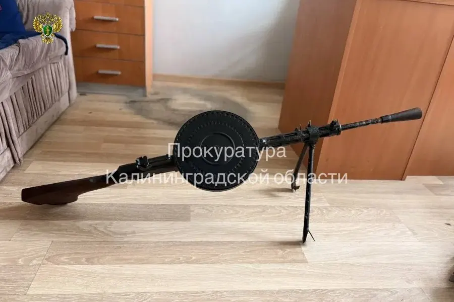 Возбуждено дело за незаконное хранение оружия: мужчина прятал пулемёт Дегтярева в течение двух лет.