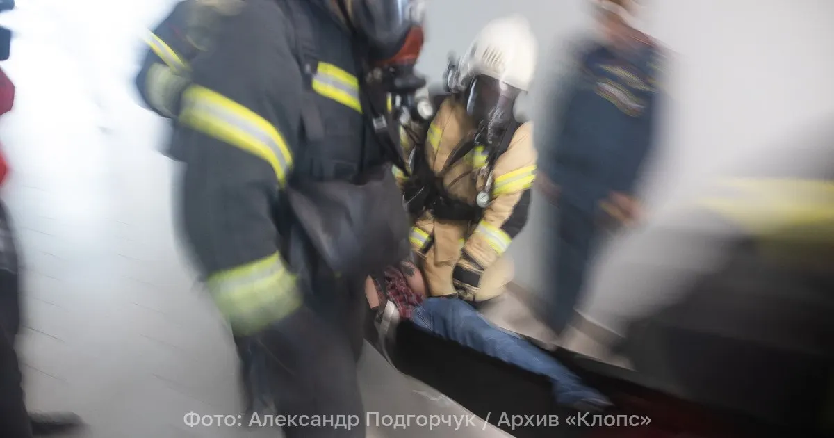Ночью в Знаменске Гвардейского района произошёл пожар в хозяйственной постройке на улице Юбилейной; есть пострадавший.