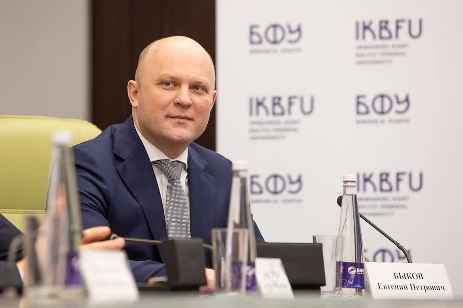 Высшая квалификационная коллегия судей РФ вынесла положительное заключение по кандидатуре Евгения Быкова на должность председателя Калининградского областного суда.