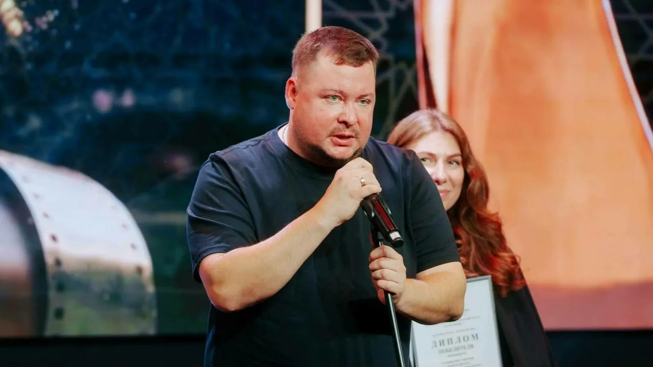 Лента «Переговорщик: Операция Дамаск» стала лауреатом на фестивале «Алтын минбар» в рамках программы «Россия — Исламский мир» и получила специальный приз за диалог культур.