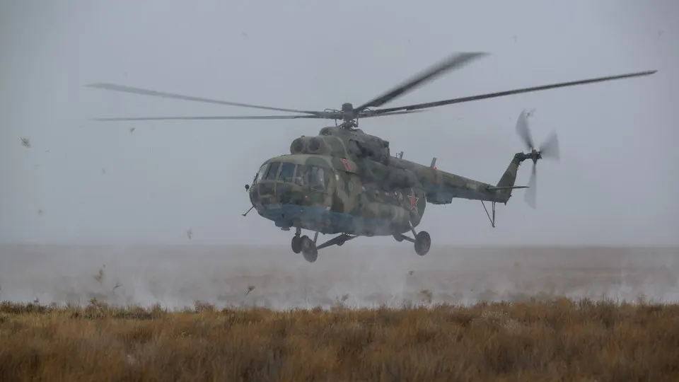 Российский вертолет Ми-8 пересек польскую границу из Калининградской области и на 42 секунды вошёл в воздушное пространство Польши; силы ПВО Польши подняли истребители и привели вооружённые силы в боевую готовность.