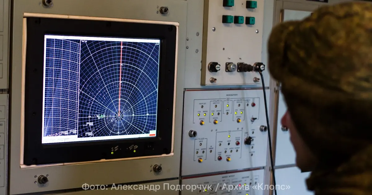 Повторные наблюдения разведывательного самолёта у западной границы региона: маршрут проложен над Балтийским морем и прибалтийскими странами.