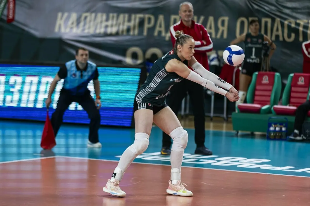 Матч 10-го тура Суперлиги перенесён в Красноярск: игра состоится 28 ноября в 12:00 по калининградскому времени. Ноябрьская программа клуба сокращается, ближайшие встречи пройдут в Янтарном.