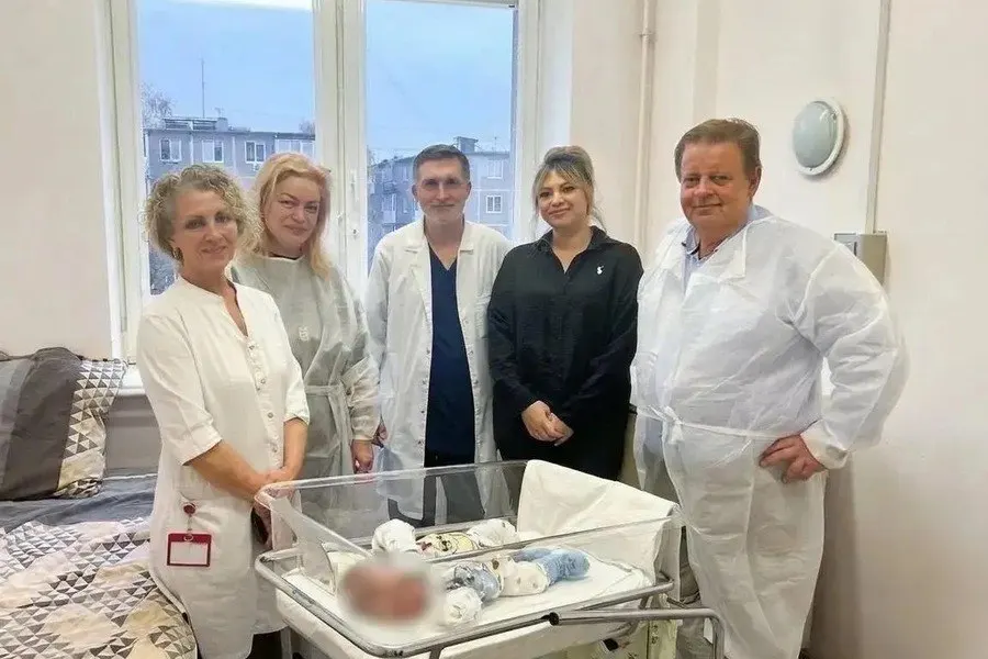 В Калининградской области врачи регионального перинатального центра спасли плод, выполнив пять внутриутробных переливаний крови из-за резус-конфликта на 24-й неделе беременности.
