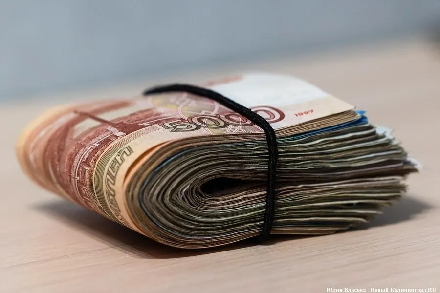 Объем кредитования физлиц в регионе достиг 212,8 млрд рублей за год, совокупный портфель — 263,4 млрд, рост объясняется снижением ключевой ставки.