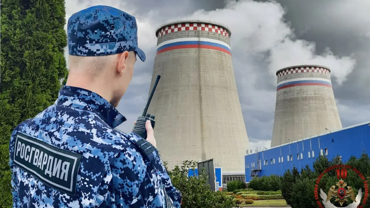 За год Росгвардия провела профилактические визиты на объекты топливно-энергетического комплекса региона: 11 инспекций, 33 проверки и 17 предостережений. Нарушений не выявлено.