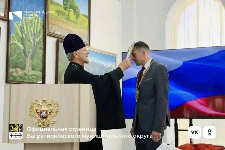 Депутаты избрали Семикова главой округа на пятилетний срок после представления концепций развития территории на ближайшее десятилетие.